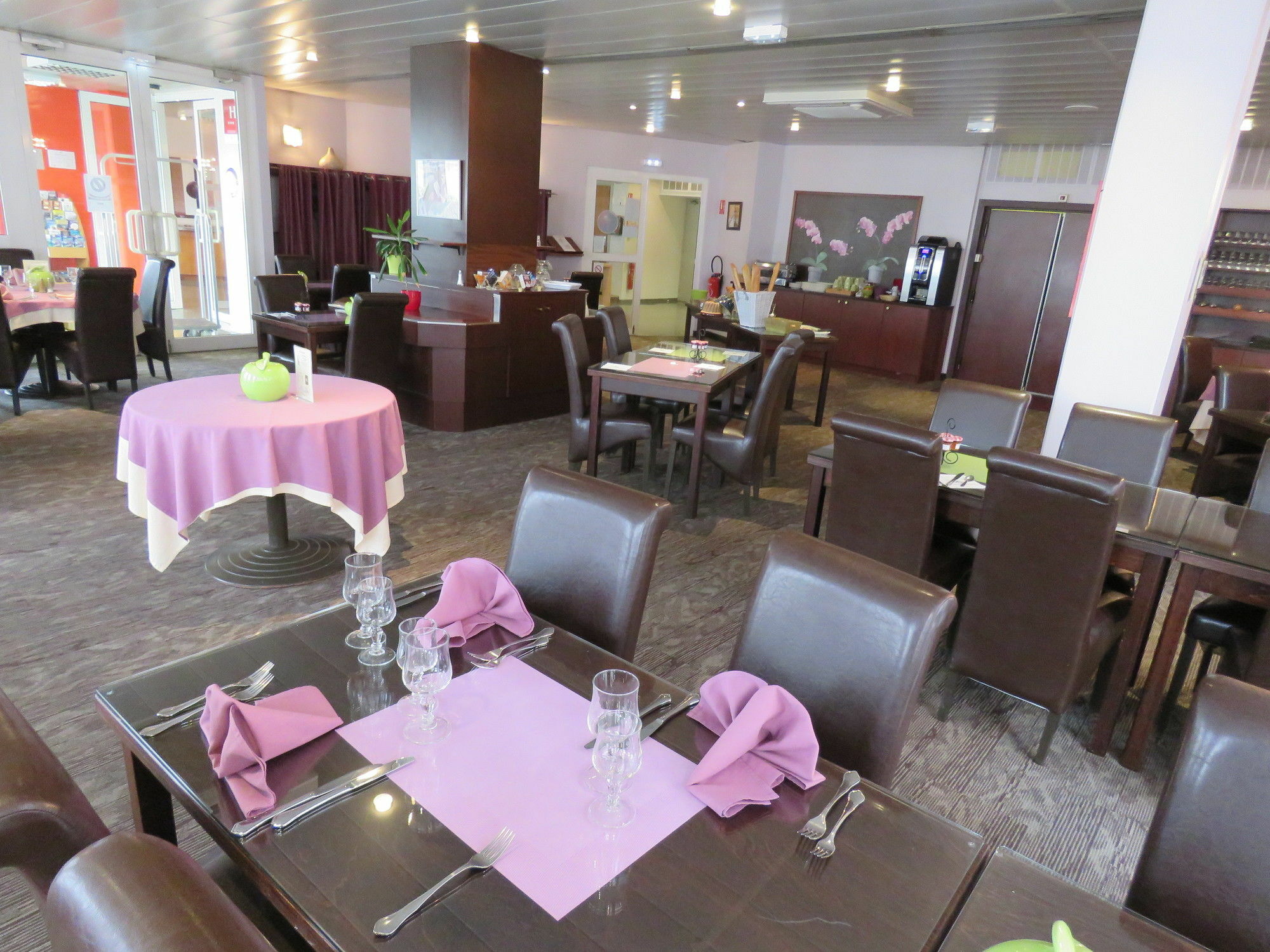 The Originals City, Hotel Le Forum, Strasbourg Nord ستشيلتيغهيم المظهر الخارجي الصورة